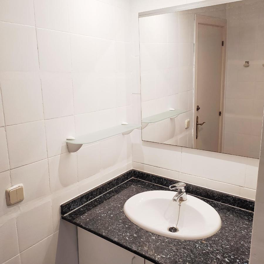 Апартаменты Apartamento Barcelona 10 Салоу Экстерьер фото