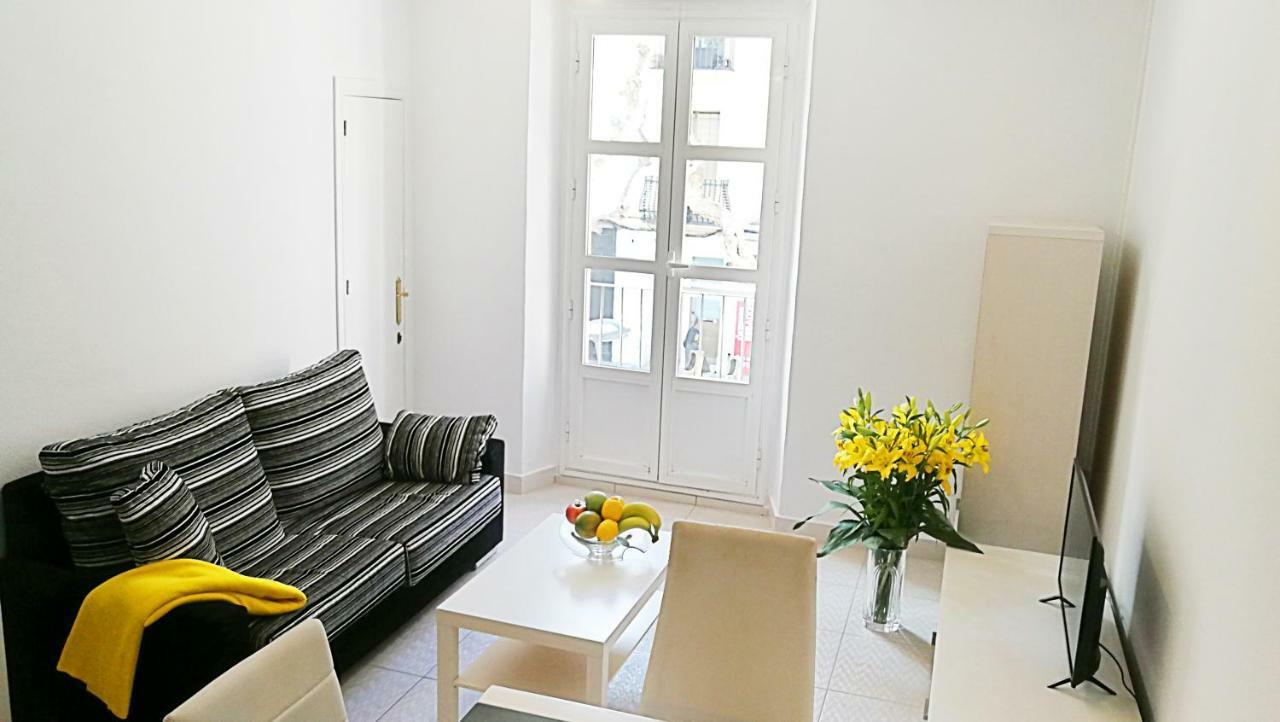 Апартаменты Apartamento Barcelona 10 Салоу Экстерьер фото